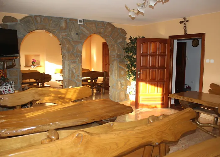 ホームステイ Goscinne Lukaszczyk